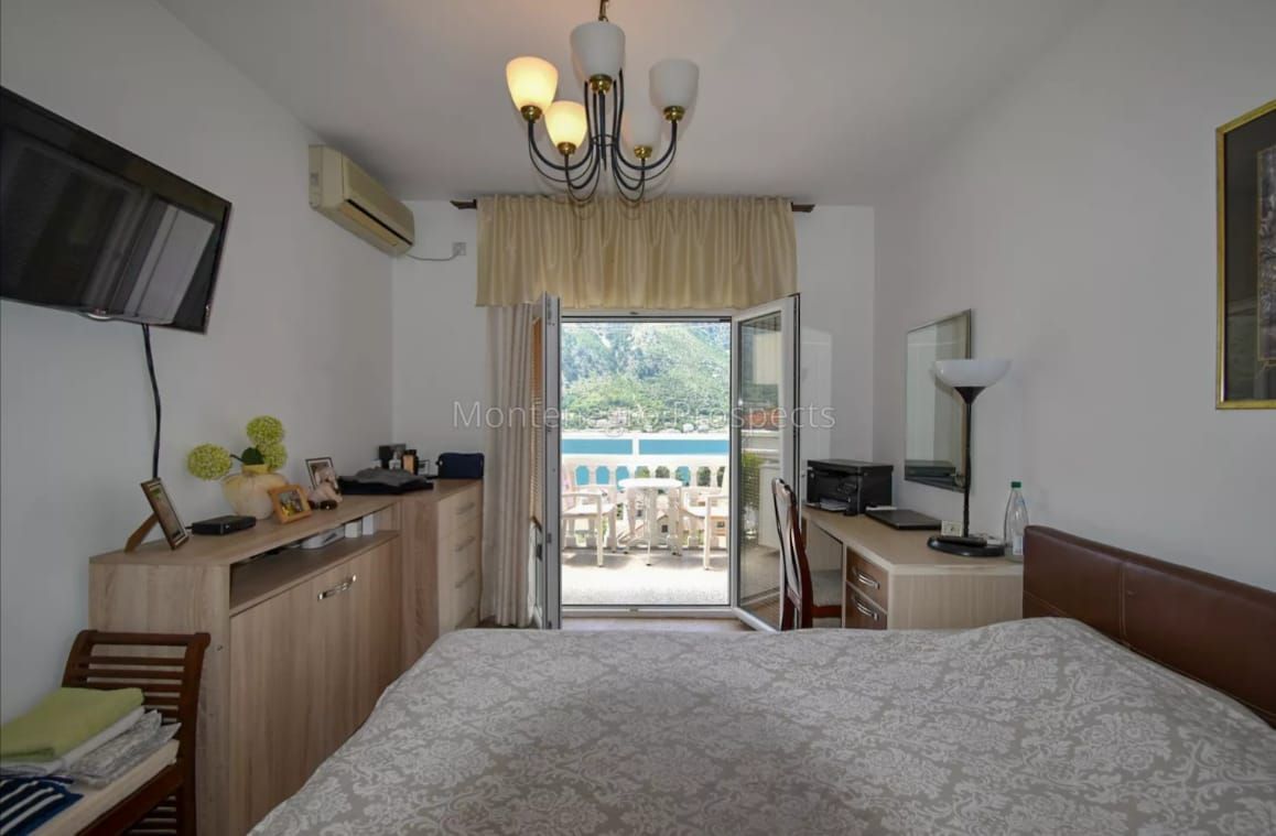 Квартира в Которе, Черногория, 80 м2 фото 2