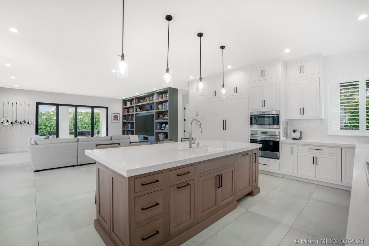 Вилла в Майами, США, 400 м2 фото 4
