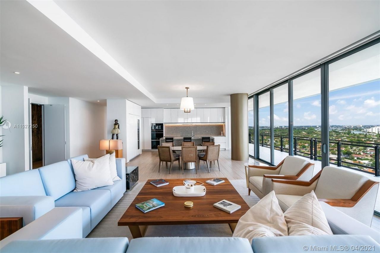 Квартира в Майами, США, 300 м2 фото 4