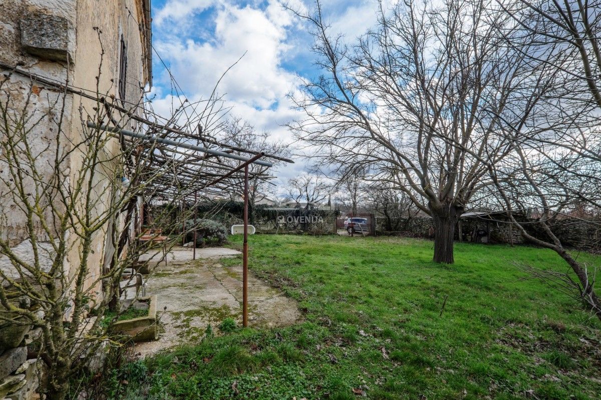 Дом под реконструкцию в Светвинченате, Хорватия, 278 м2 фото 2