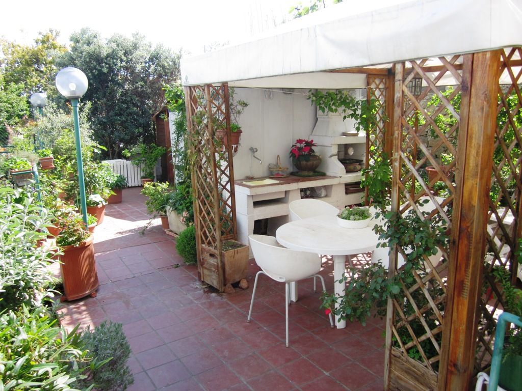 Апартаменты в Сан-Ремо, Италия, 110 м2 фото 2