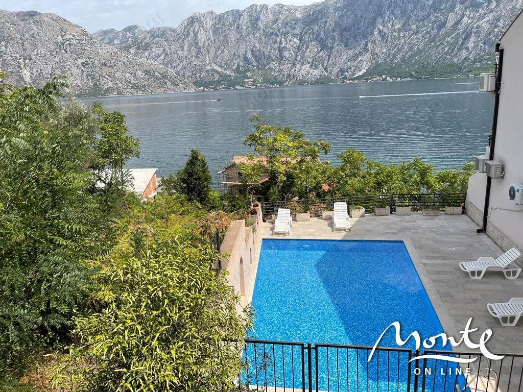 Квартира в Которе, Черногория, 70 м2 фото 4