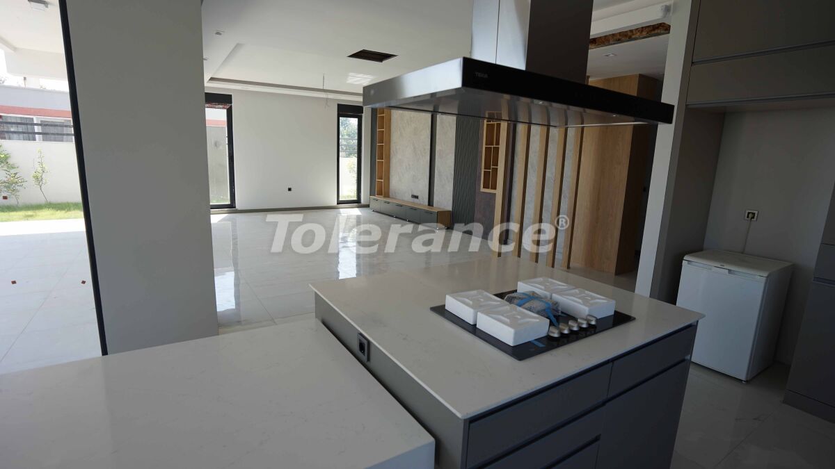 Вилла в Анталии, Турция, 400 м2 фото 3