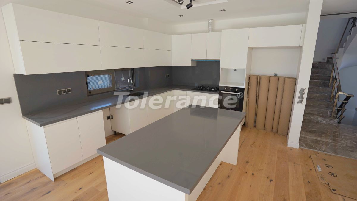 Вилла в Анталии, Турция, 320 м2 фото 2