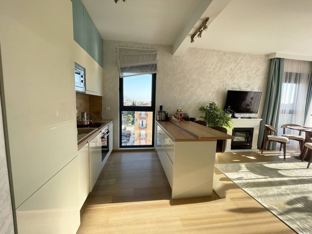 Квартира в Тивате, Черногория, 80 м2 фото 2