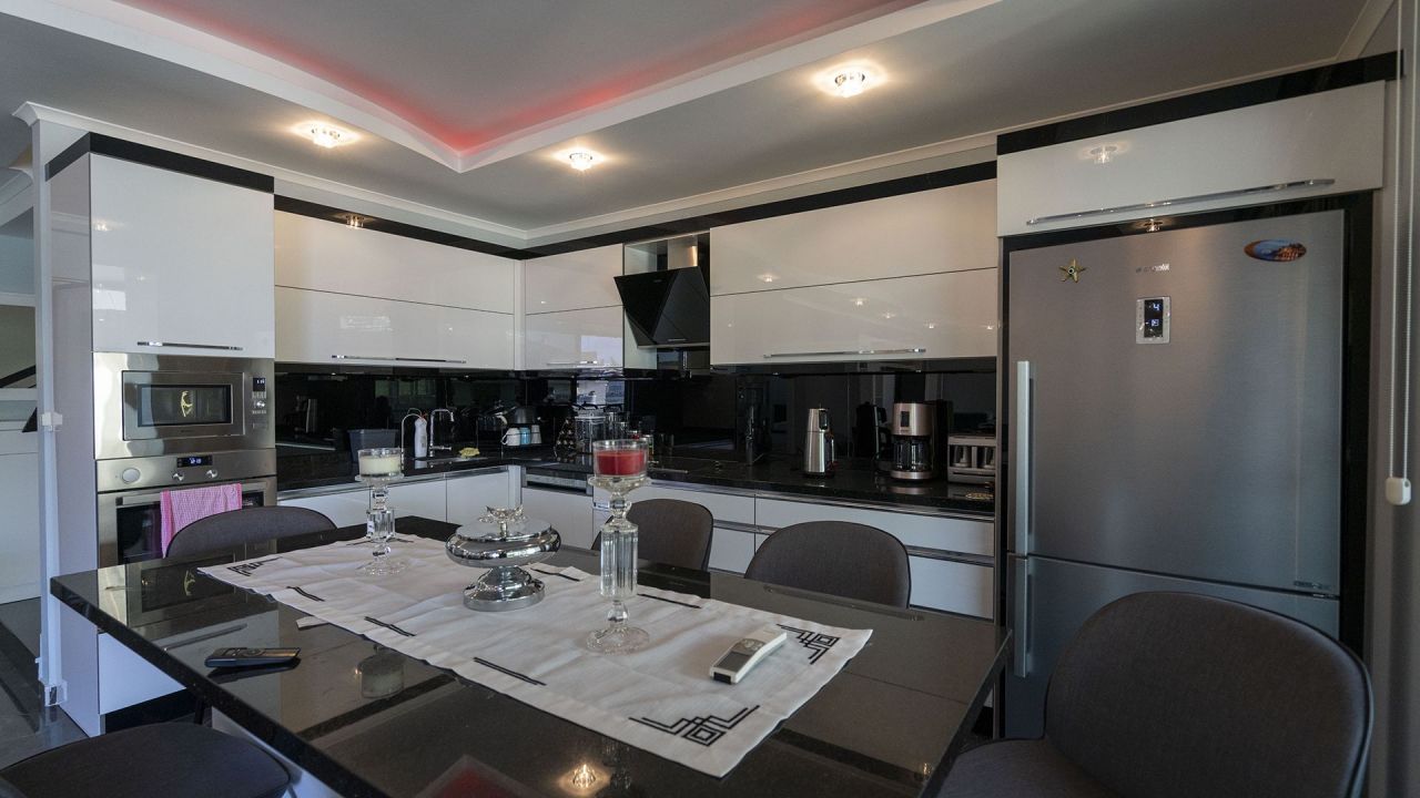Квартира в Алании, Турция, 207 м2 фото 4