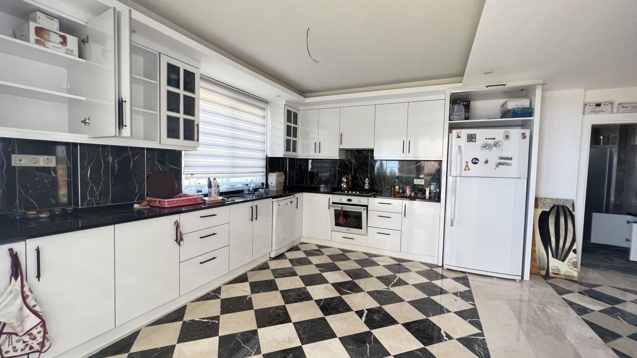 Вилла в Алании, Турция, 200 м2 фото 2