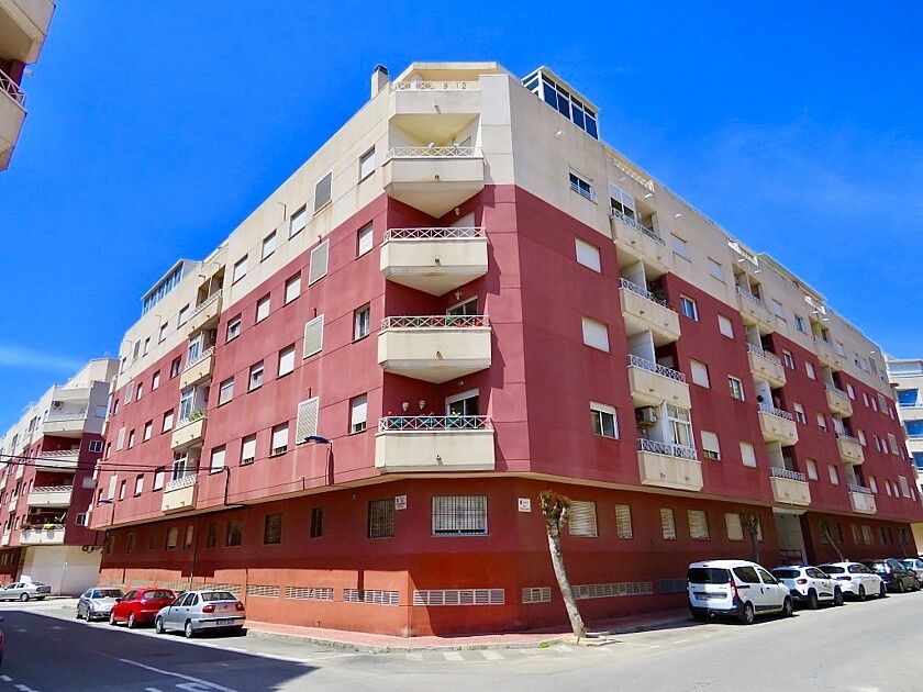 Апартаменты в Торревьехе, Испания, 90 м2 фото 2