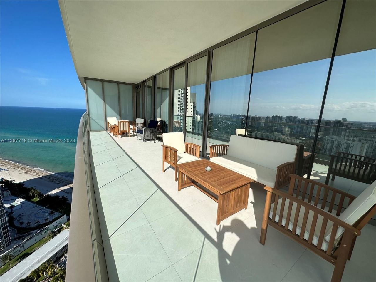 Квартира в Майами, США, 200 м2 фото 4