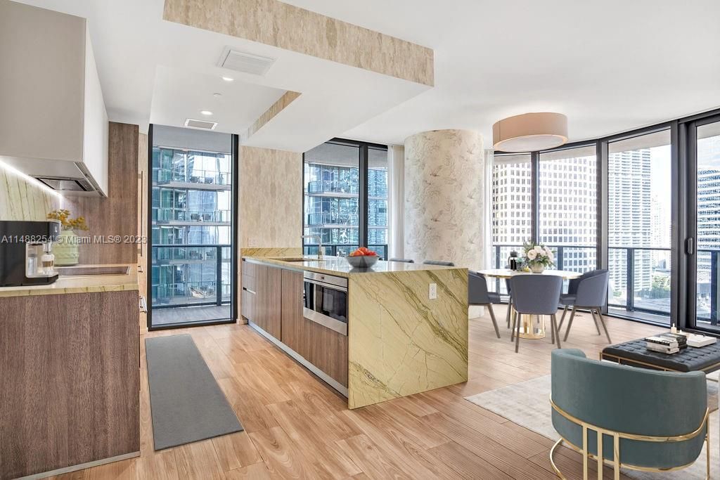 Квартира в Майами, США, 100 м2 фото 2