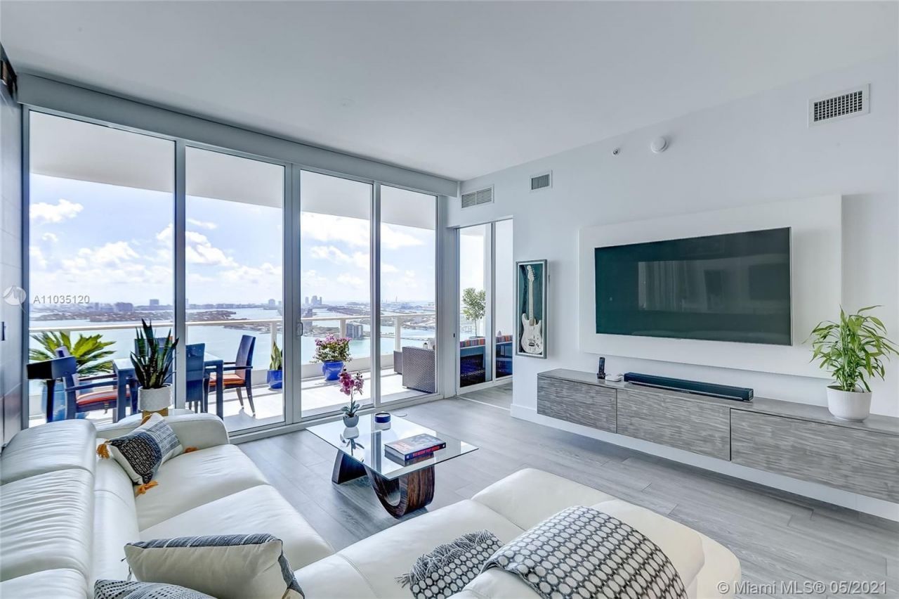 Квартира в Майами, США, 110 м2 фото 3
