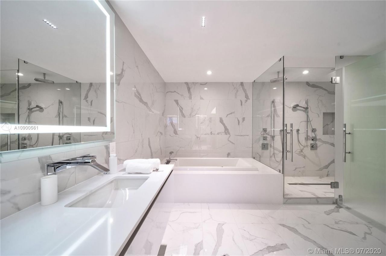 Квартира в Майами, США, 260 м2 фото 5