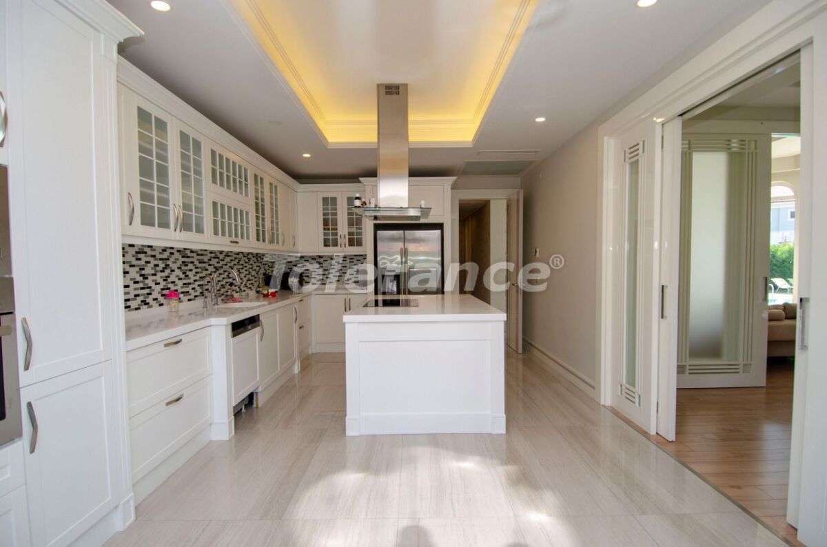 Вилла в Анталии, Турция, 320 м2 фото 4