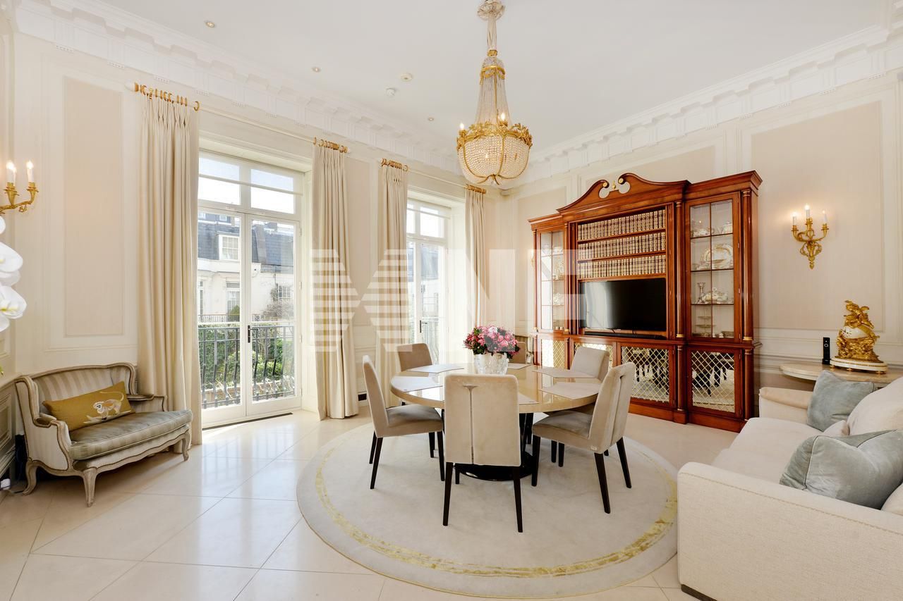 Вилла в Лондоне, Великобритания, 745.9 м2 фото 4