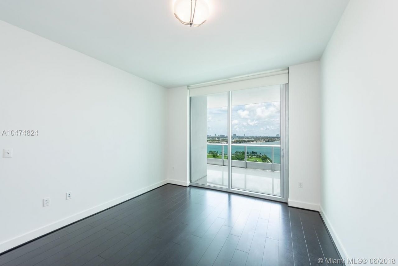 Квартира в Майами, США, 150 м2 фото 5