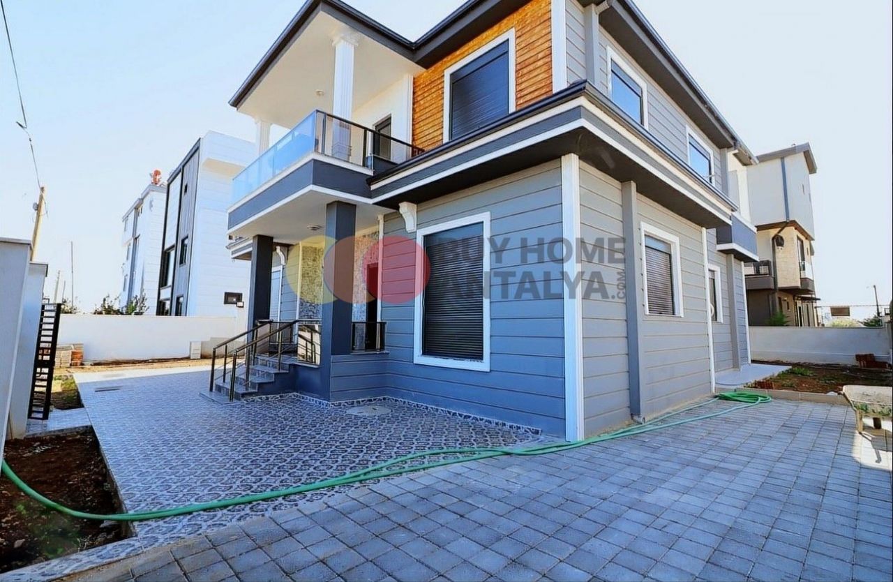 Вилла в Анталии, Турция, 260 м2 фото 2