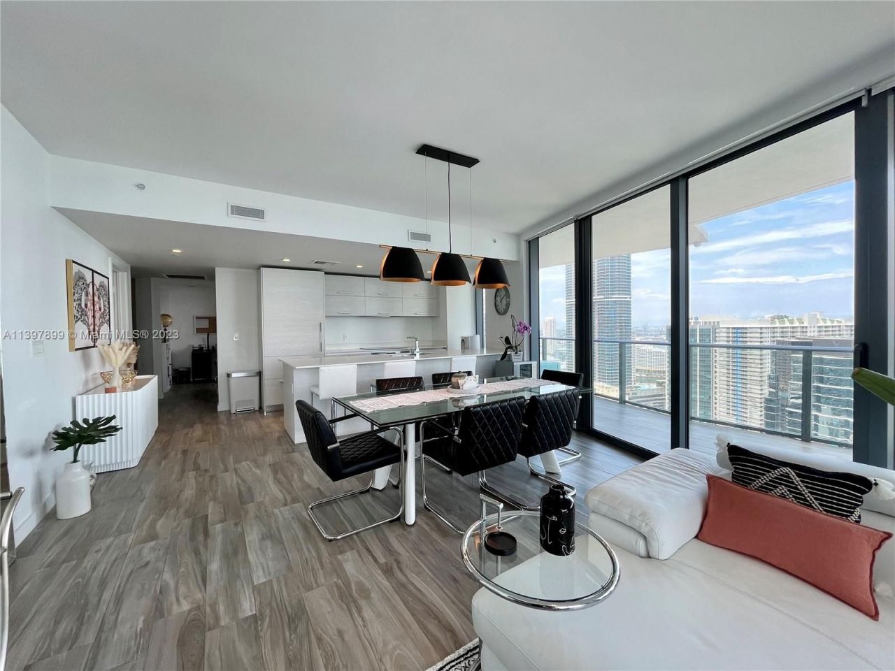 Квартира в Майами, США, 120 м2 фото 2