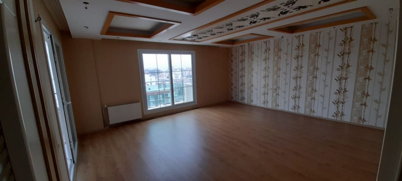Квартира в Мерсине, Турция, 190 м2 фото 3