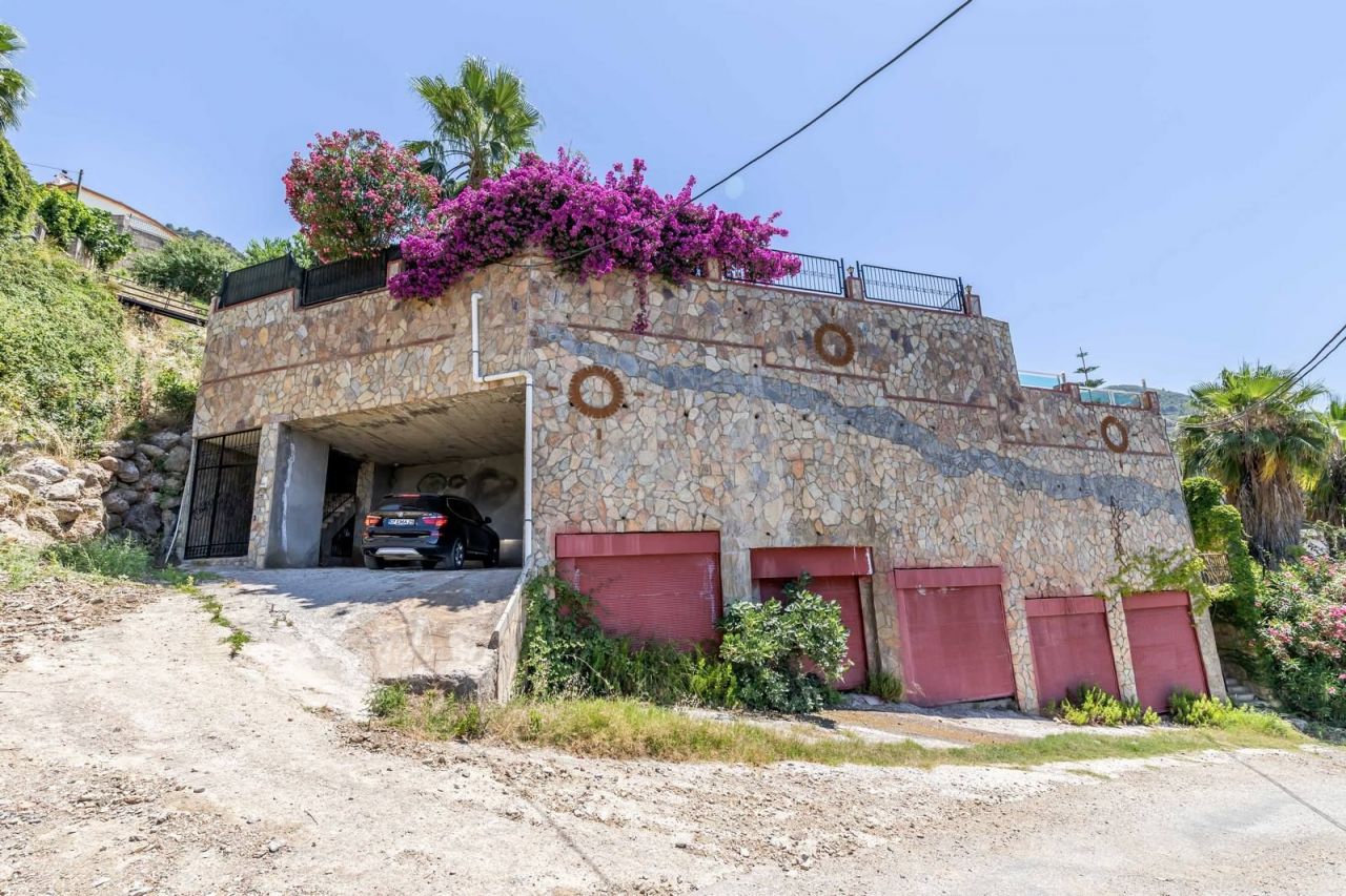 Вилла в Алании, Турция, 250 м2 фото 4