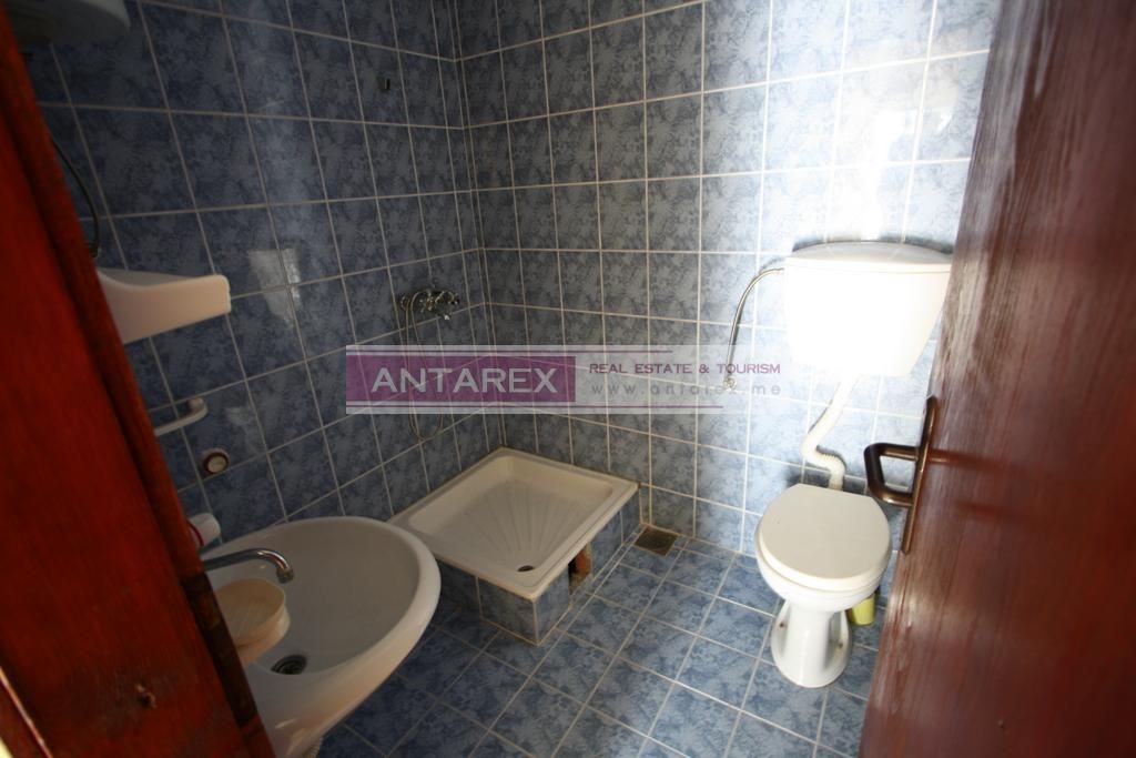 Апартаменты в Игало, Черногория, 41 м2 фото 4