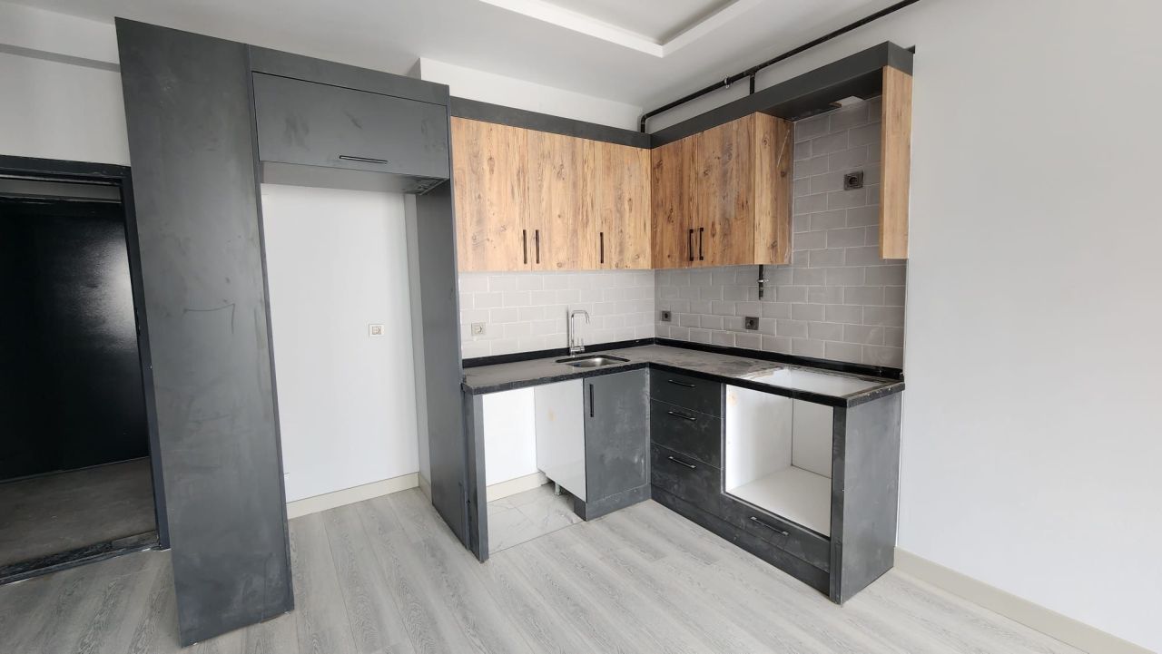 Квартира в Мерсине, Турция, 50 м2 фото 2