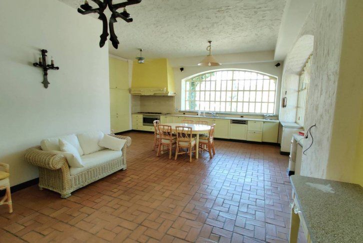 Вилла в Сан-Ремо, Италия, 880 м2 фото 3