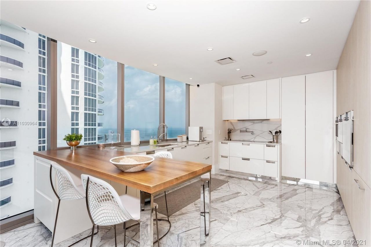 Квартира в Майами, США, 260 м2 фото 3