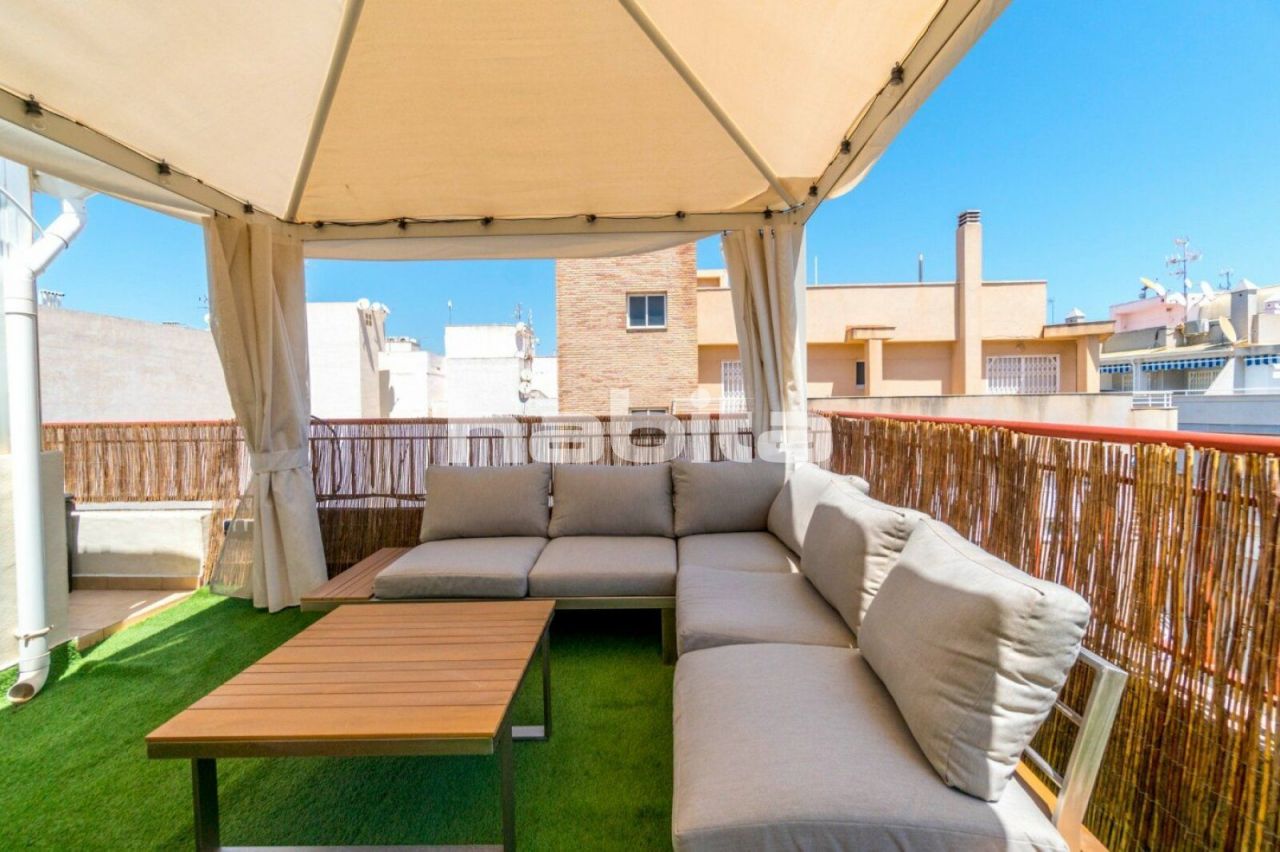 Апартаменты в Торревьехе, Испания, 50 м2 фото 2