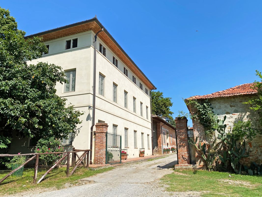 Поместье в Лукке, Италия, 4 000 м2 фото 4