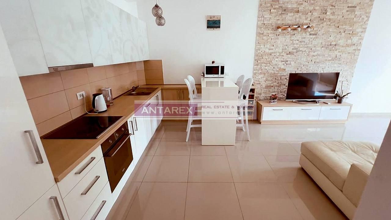 Апартаменты в Доброте, Черногория, 50 м2 фото 3