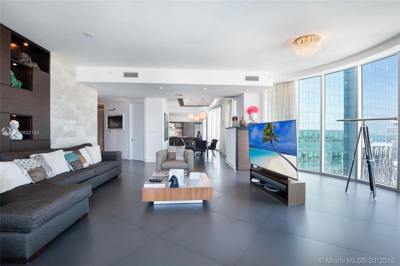 Квартира в Майами, США, 230 м2 фото 4