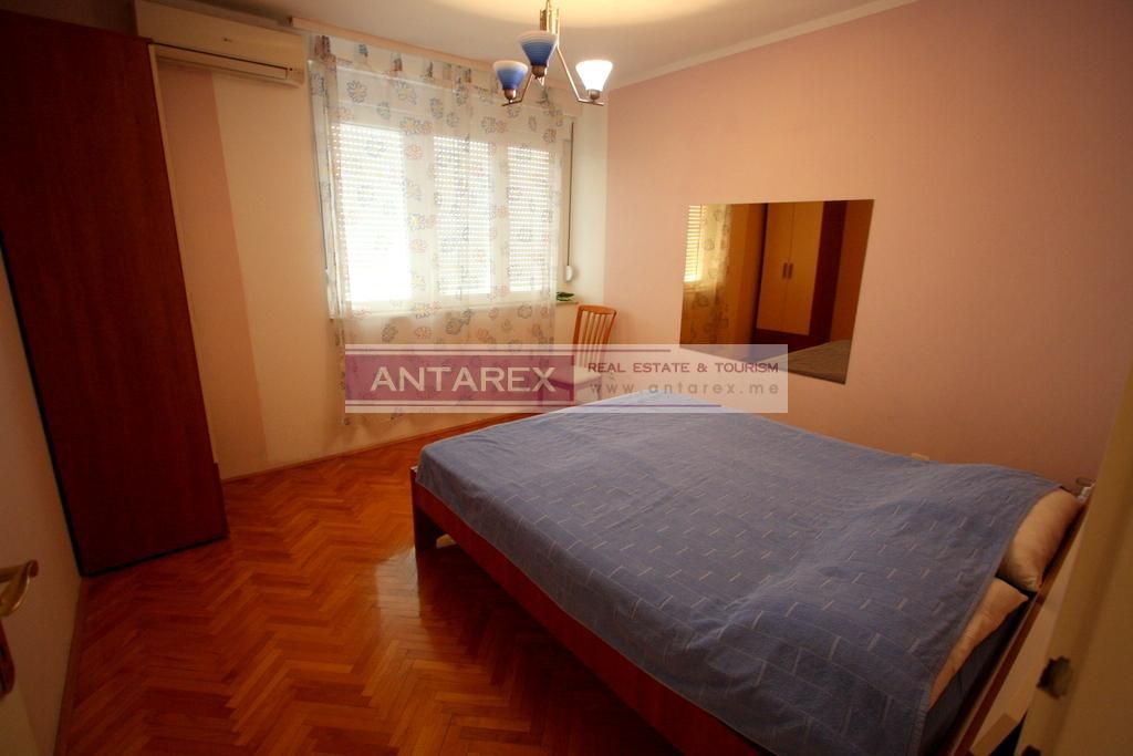 Апартаменты в Херцег-Нови, Черногория, 60 м2 фото 3