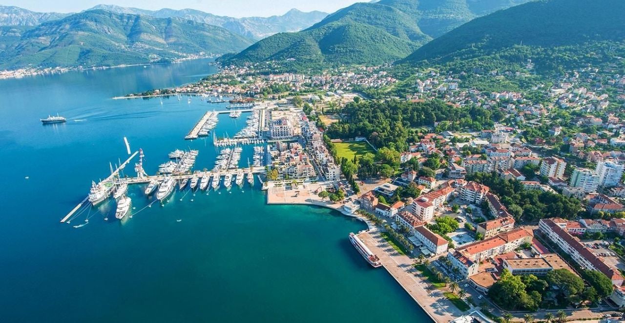 Студия в Тивате, Черногория, 38 м2 фото 3