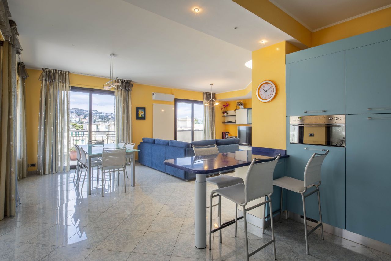 Пентхаус в Сан-Ремо, Италия, 120 м2 фото 4