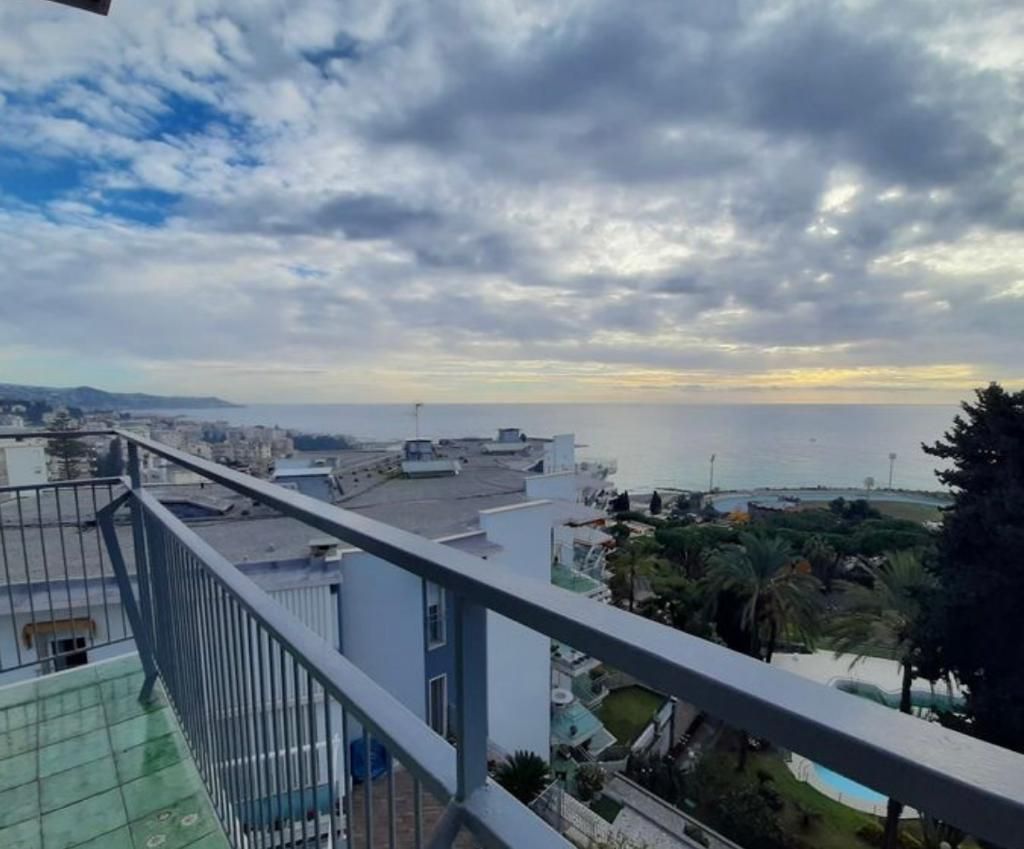 Квартира в Сан-Ремо, Италия, 75 м2 фото 4
