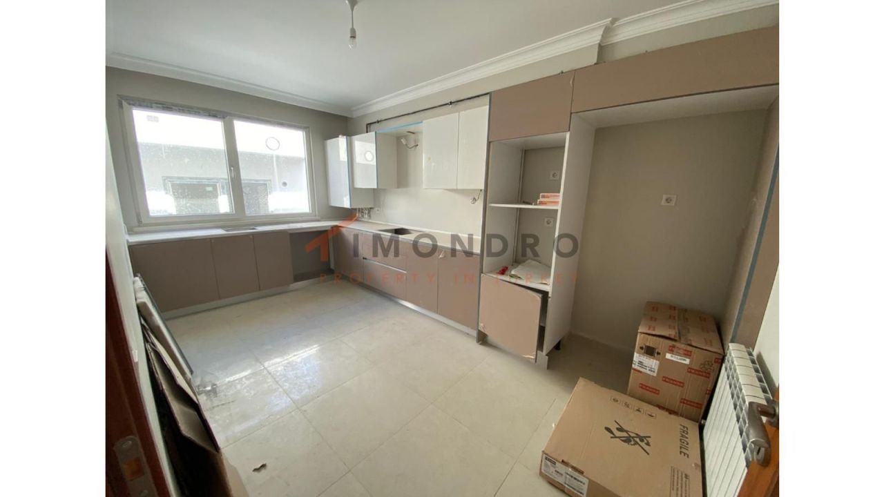 Квартира в Стамбуле, Турция, 210 м2 фото 5