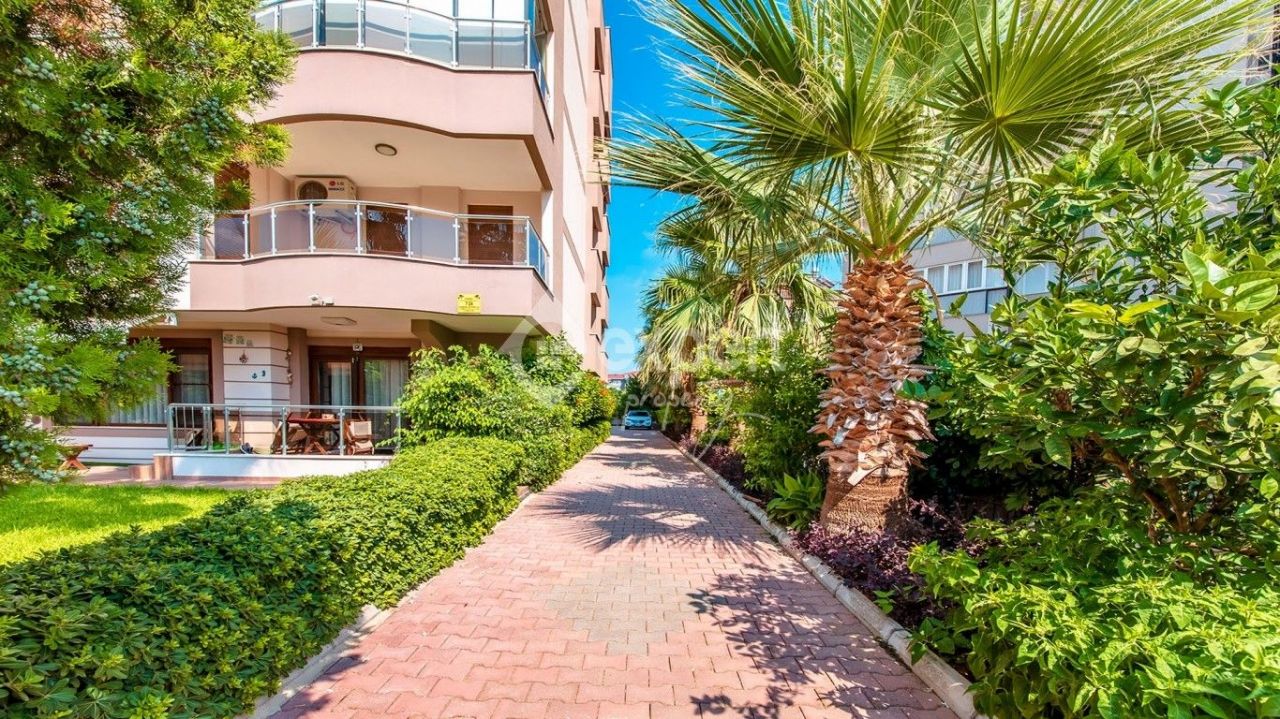 Квартира в Анталии, Турция, 260 м2 фото 2