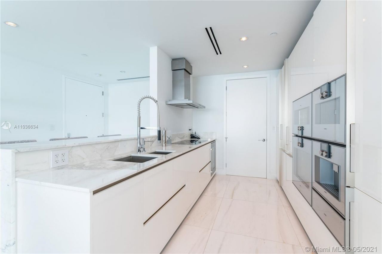 Квартира в Майами, США, 150 м2 фото 3