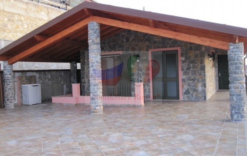 Вилла в Сан-Ремо, Италия, 250 м2 фото 2