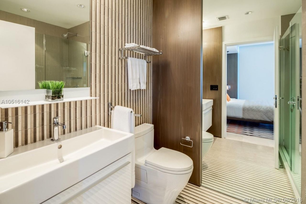 Апартаменты в Майами, США, 250 м2 фото 2