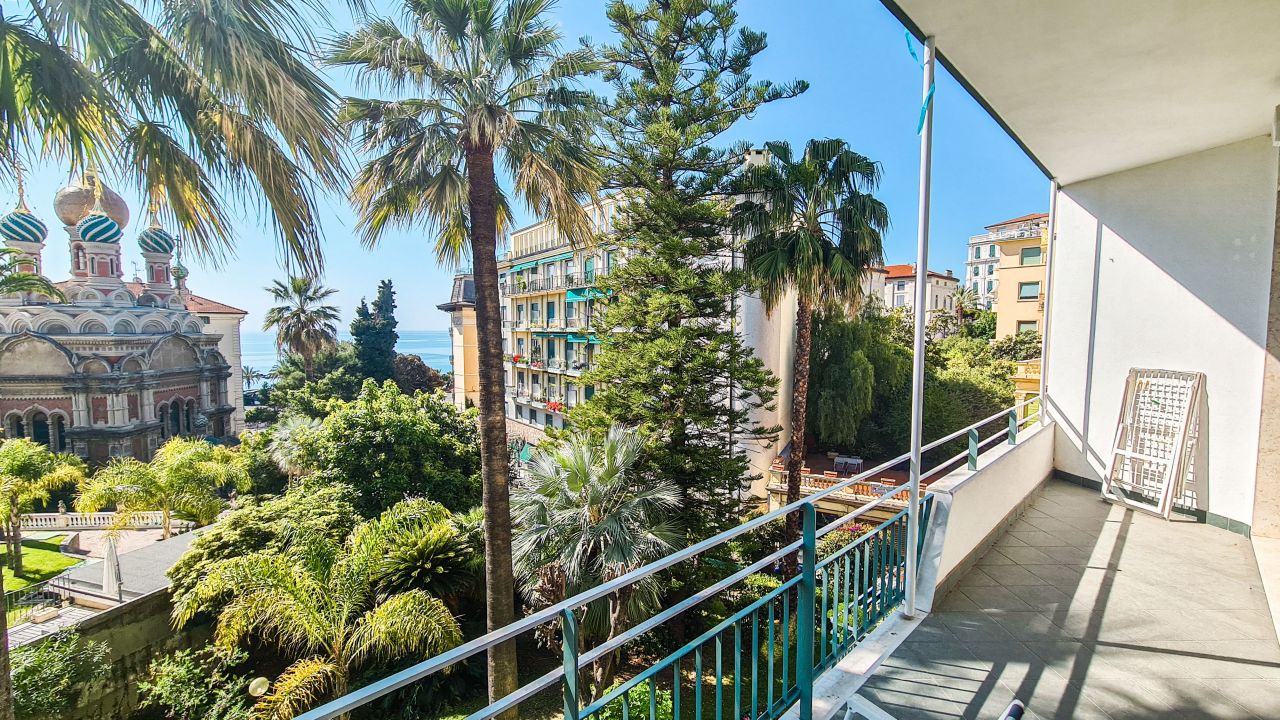 Апартаменты в Сан-Ремо, Италия, 250 м2 фото 2