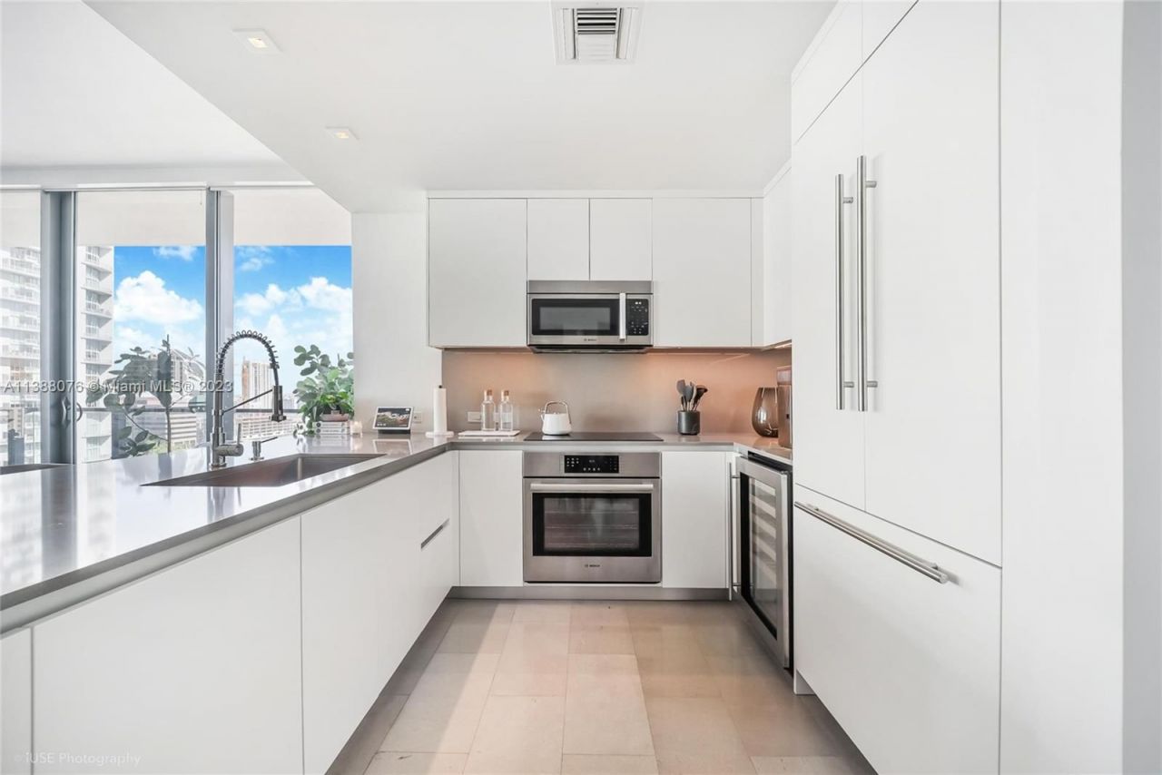 Квартира в Майами, США, 150 м2 фото 3