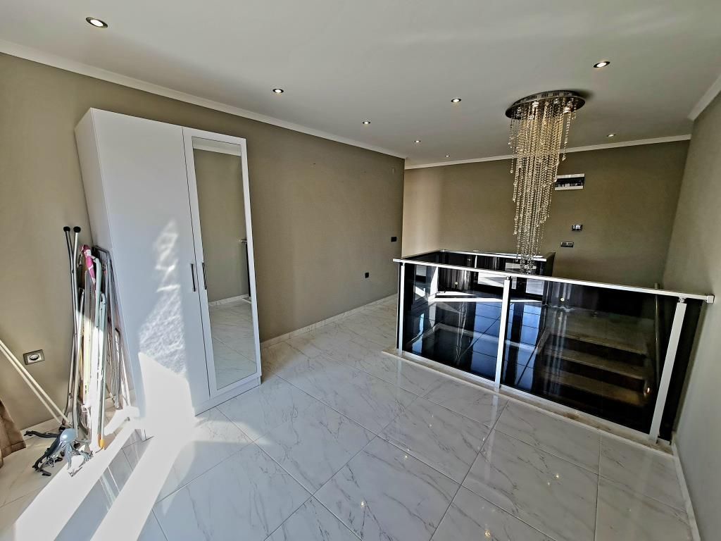 Квартира в Алании, Турция, 200 м2 фото 2