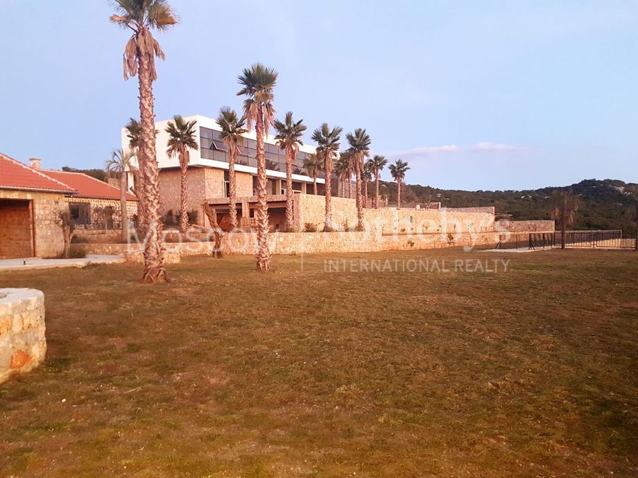 Вилла в Кримовице, Черногория, 1 240 м2 фото 2