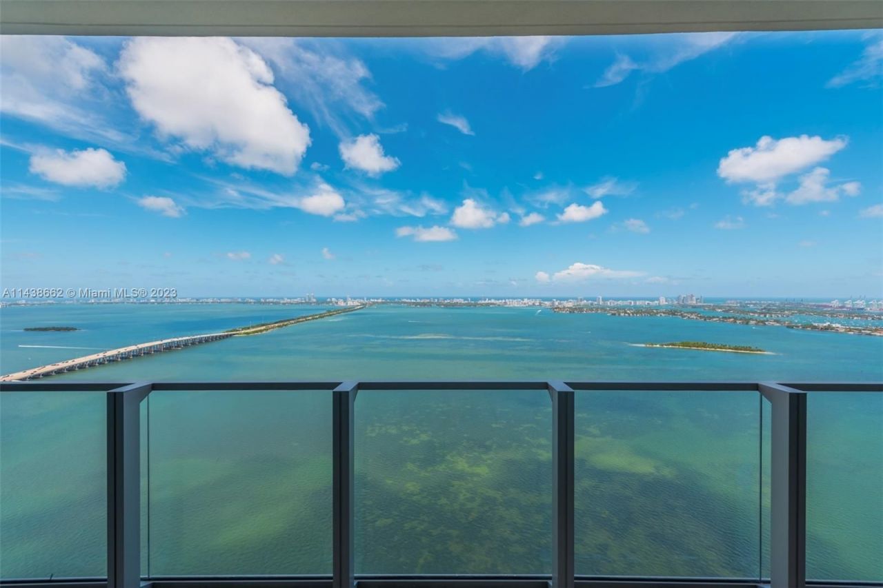 Квартира в Майами, США, 120 м2 фото 2