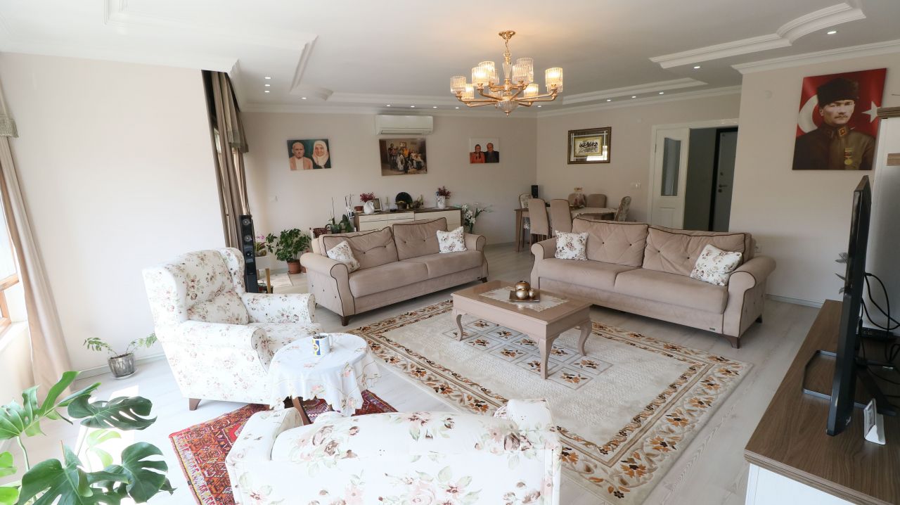 Квартира в Алании, Турция, 200 м2 фото 3