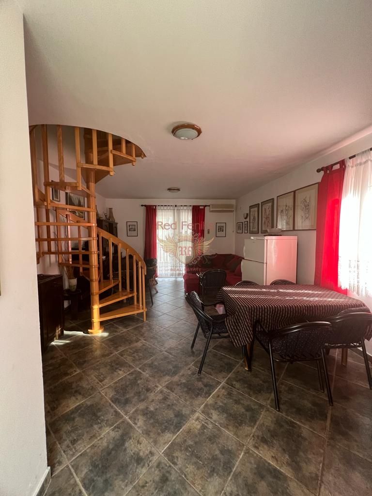 Дом в Херцег-Нови, Черногория, 85 м2 фото 2