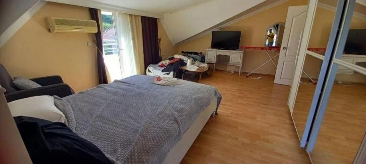Квартира в Меркезе, Турция, 140 м2 фото 2