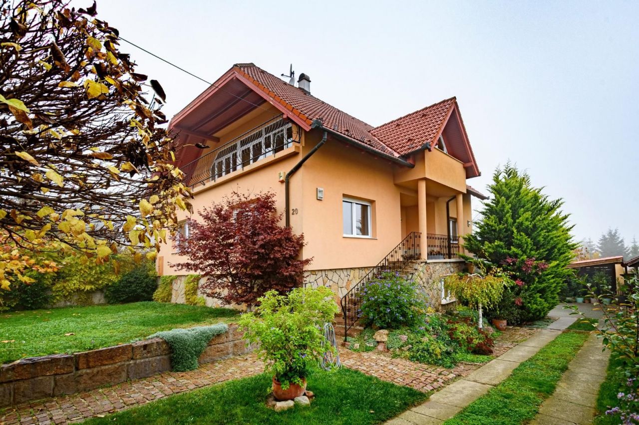 Вилла Solymár, Венгрия, 278 м2 фото 1
