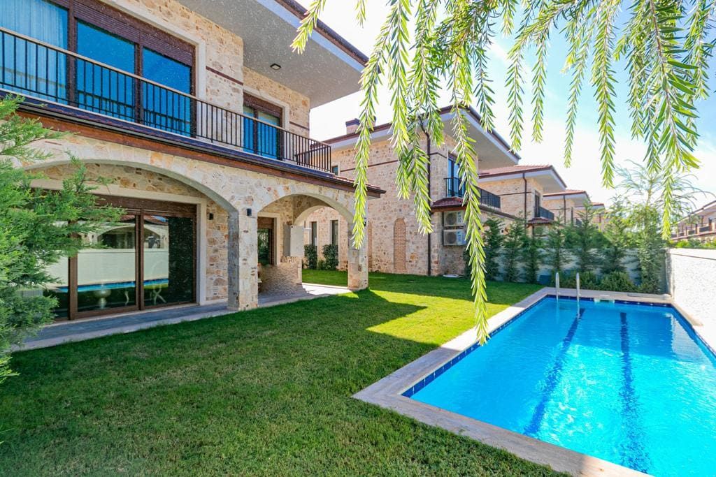 Вилла в Анталии, Турция, 600 м2 фото 3